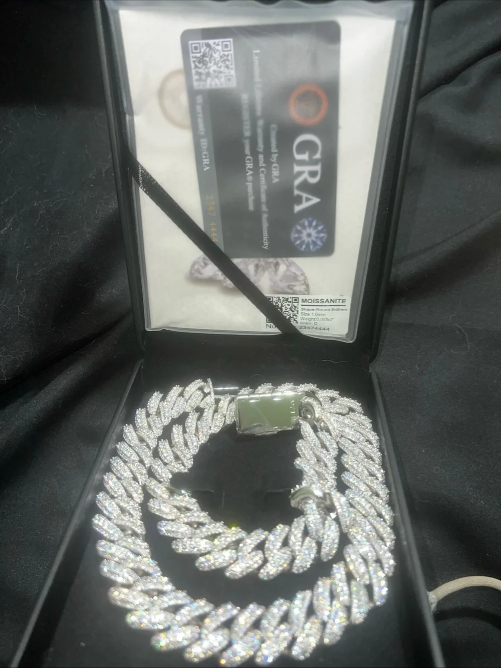 Diamond-Cut Cuban Link Necklace - Silver Tone